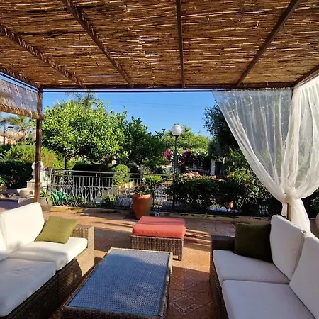 Sicels - Agnone Beach - Syracuse Vila