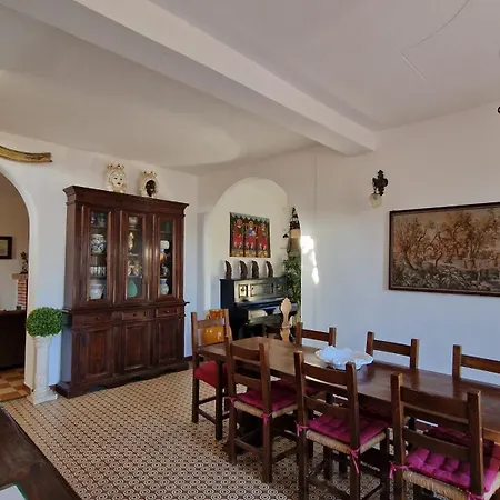 Sicels - Agnone - Syracuse アニョーネ・バーニ